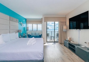 Direct Oceanfront Studio with Gorgeous Views! Palace Resort 1501 - Sleeps 4 guests