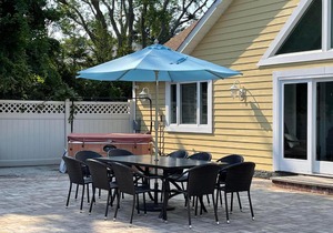 Sprawling Southampton Home w Pool Jacuzzi Near Beach Town