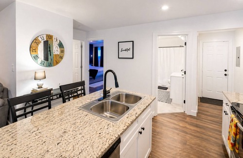 Willamina Apartment | 1 Mile from Spirit Mountain Casino! Cozy apartment that sleeps 6