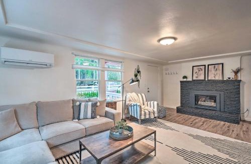 Redmond House | 2-Acre Farmhouse in Redmond w/Deck & Grill!