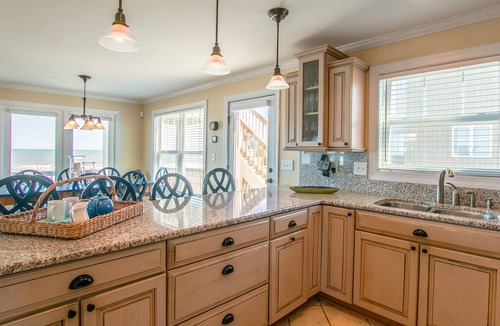 Carolina Dunes House | 2875 - MOJO'S, Duck Beachfront Home w/Pool Table & Views