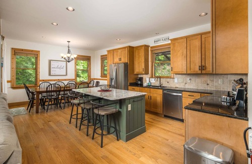 Seven Devils House | 4 BR Home with Grandfather Mountain Views, Hot Tub, Game Room & Spacious Decks