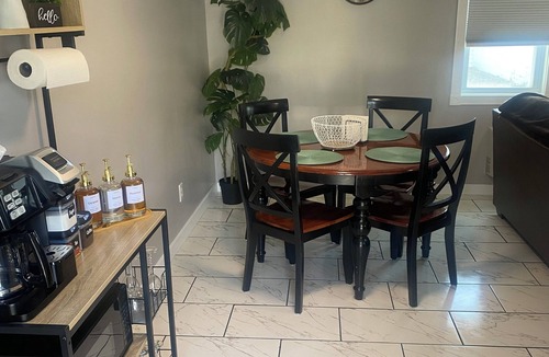 Grand Island Apartment | 4-Guest Suite in Beautiful Grand Island, NY! 4 miles from Niagara Falls!