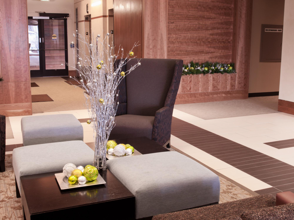 Columbus Apartment | 5 HOSPITALS WITHIN 1O MILE RADIOUS Luxurious 1Bed EXTRA PLUSH! NO PET FEES!