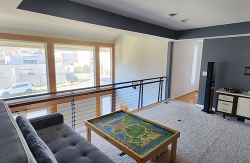 Nauck House | 5BR/3.5BA Arlington Home – Minutes to DC - Perfect for Large Groups and Events