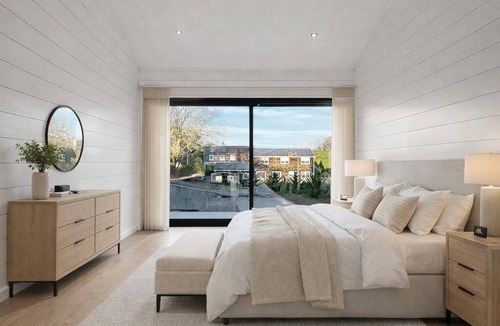 Village of East Hampton House | All New July 2026 5-bedroom house Village of East Hampton W?Pool, Walk to town,