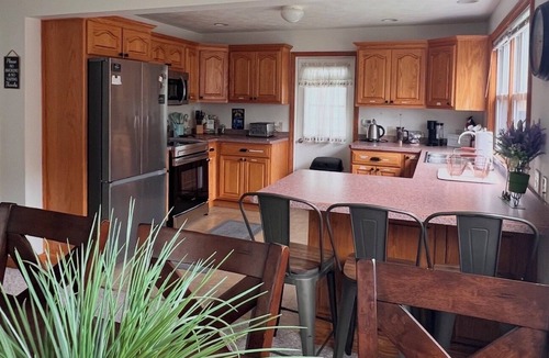Franklin House | Allegheny River Retreat-Spectacular river views!
