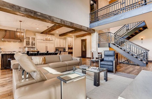 Copper Mountain House | Altitude Adjustment | Luxury at Copper | 7BR Sleeps 26 | Hot Tub & Theater