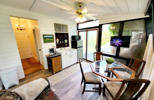 Frederick Apartment | Arboretum Suite in the historic Manor House!