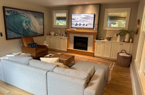 Hood River House | Ava's Castle-Central Hood River