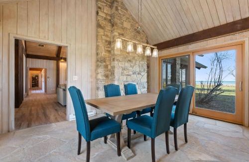 Baileys Harbor House | Baileys Harbor Lakefront Abode by Simple Life Rentals
