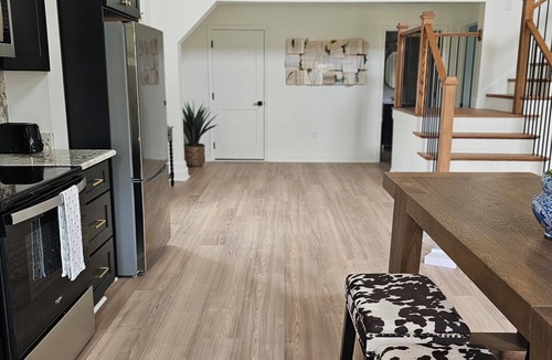 Fairplay House | Barn House 1 BR with Queen bed + BIG Loft w/Queen Bed on 3 Acres