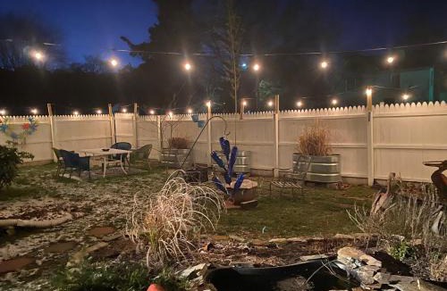 Berlin House | BEACH HAVEN Dog friendly farmette Great for 2 couples