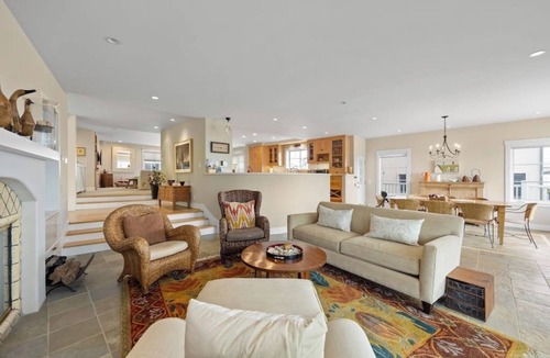 Hollywood Beach House | Beachfront abode with spacious deck, pool table, gas grill, smart TVs, & W/D