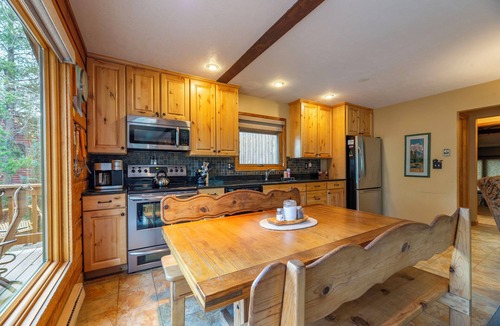 Keystone House | Beautiful Keystone Cabin Minutes from Keystone Ski Resort-Sleeps 10-Dogs Okay!