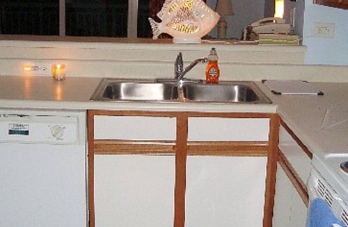 Myrtle Beach Condo | Beautiful, Oceanfront Free WiF. Come watch the dolphins swim by!