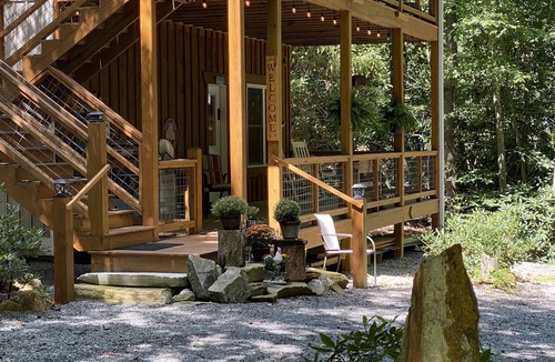 Black Mountain Cabin | Beech Creek Cabin, Black Mountain