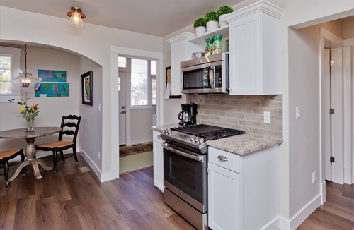 Grand Junction House | Bespoke Downtown Charmer with Modern Amenities
