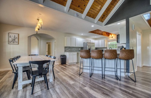 Morganton House | Blue Ridge Mountain Retreat | Sleeps 26 | Pool, Spa, Game Room | Family Reunions