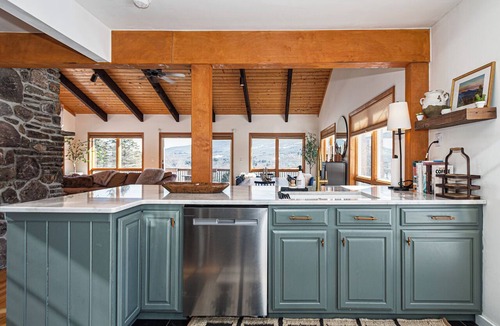 Fleischmanns House | Bluebird Cabin, Tranquil, private 5 acre property, in the heart of the Catskills