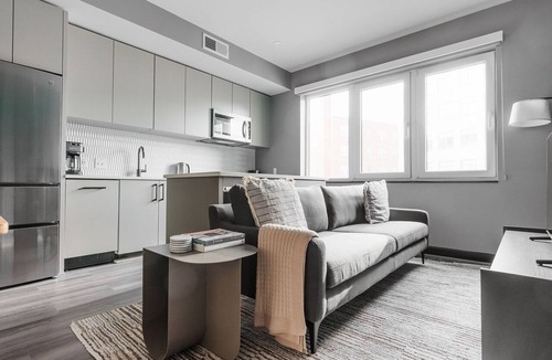 Downtown Washington D.C. Apartment | Blueground | Logan Circle, gym & w/d, nr metro