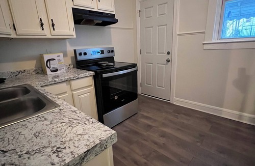 Downtown Baltimore House | Boho Oasis 2 Bed 1 Bath home in Baltimore City!