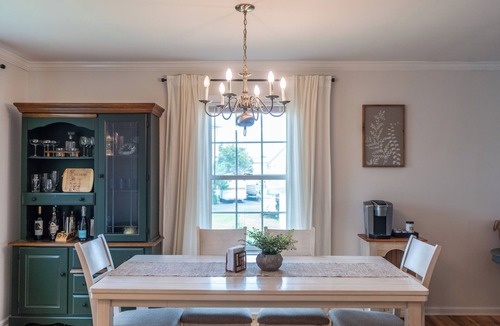 Bowers Beach House | Bowers Retreat - Sleeps 10 - Steps to beach & bars! 10 Minutes to DE Turf!