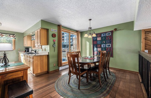 Historic District House | Breckenridge True Ski In/Ski Out Walk to Main St Sleeps 10 Peak 9 Hot Tub Pool!