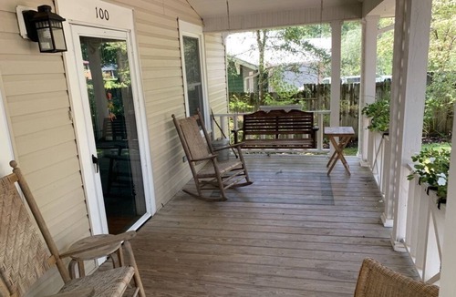 Brevard House | Brevard Bungalow 2 level, steps to Downtown, Music Center, Lumberyard, Greenway.