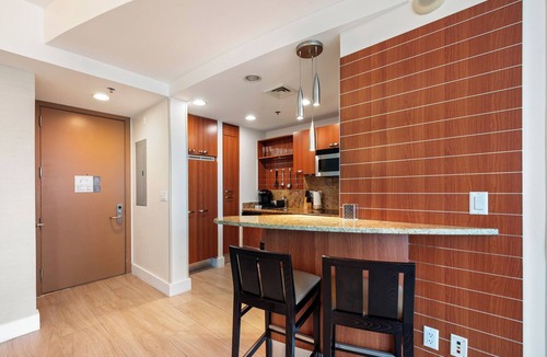 Brickell Apartment | Brickell Arch Apartment City Views & Free Parking by Palermo Home Miami