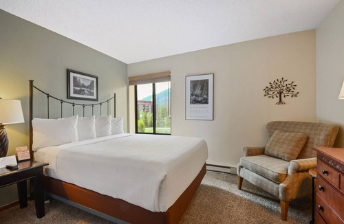 Copper Mountain Village Hotel | Bridge End Hotel Style Room with 2 Beds #106A by RedAwning
