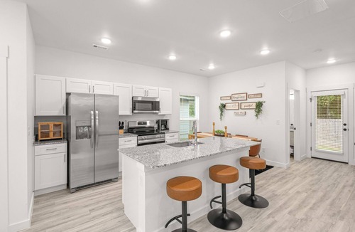 Centerton House | Bright Modern Home near Bentonville, Perfect for Families, Pets, Remote Work