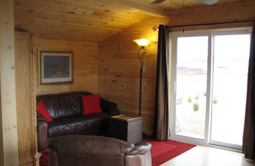 Parrsboro Cottage | Cape Split View Cottages