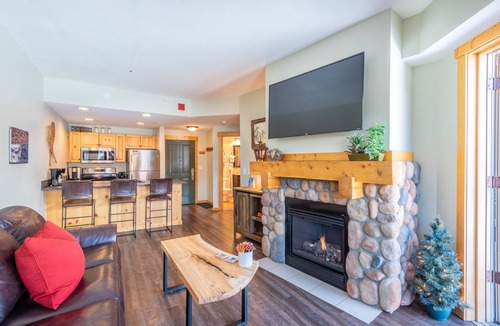 Copper Mountain Village Condo | Center Village One Bedroom, Free Wifi, Free Underground Parking