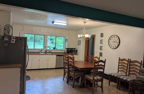 Harman House | Centrally Located to Seneca Rocks, Canaan Valley Resort, Blackwater Falls