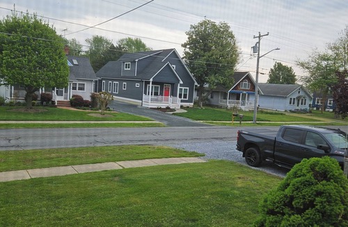 Rock Hall House | Charming 3 bed/2 bath house in Rock Hall with a 3-min walk to restaurants/town.