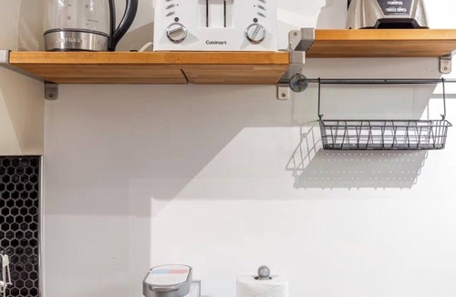 Venice Apartment | Charming Pied-e-terre near the beach for a relaxing getaway