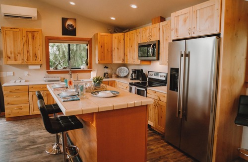 Sequim House | Charming Sequim Bay Hideaway-with EV Charging Station!