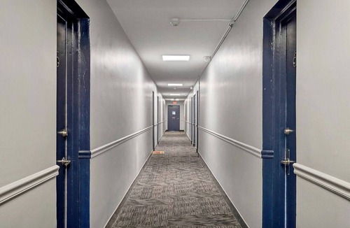 Dwight Apartment | Charming Studio apartment with fitness room, WiFi in marvelous New Haven