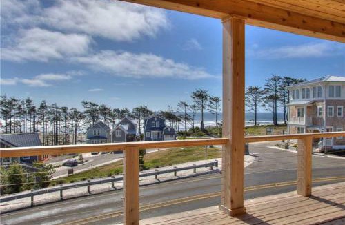 Seabrook House | Ciao Bella Beach at Seabrook Hospitality