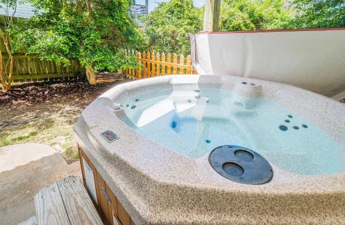 Duck House | Coffee to Cocktails - Duck, Ocean Dunes, Ocean View, 400 Yds to Beach, Hot Tub, Pets OK