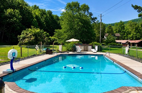 Oliverea Cabin | Cold Spring Lodge - Cabin 4