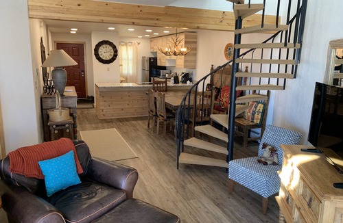 Wildernest Condo | Comfortable Condo.Comfortable Price