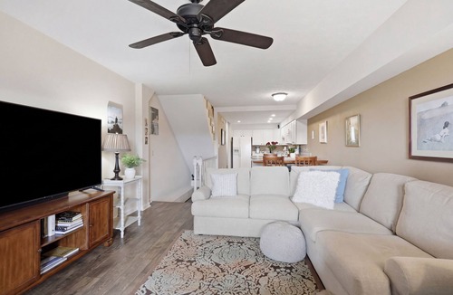 Maryville Condo | Condo with Amazing Views of Downtown Maryville and Smoky Mountains