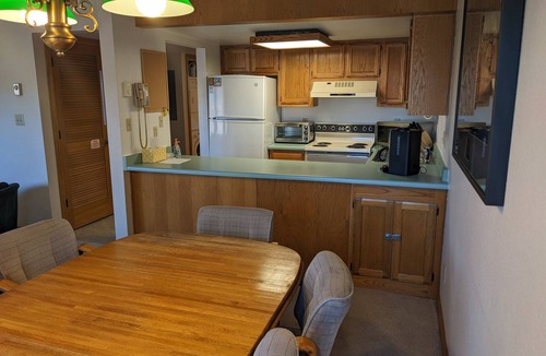 Durango Condo | Cozy In-Town Condo | Pool | Hot Tub | Sauna