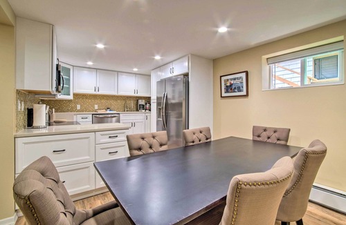North Bend Apartment | Cozy North Bend Getaway in Walkable Location!