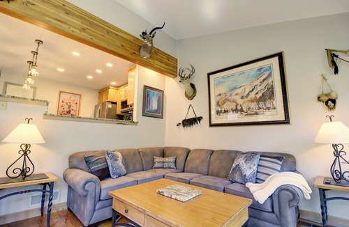 East Village at Copper House | Dog Friendly Townhome w/Amazing views! WD21