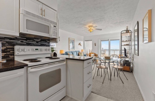 Duck Condo | East of the Sun at Colony by the Sea Great Ocean View