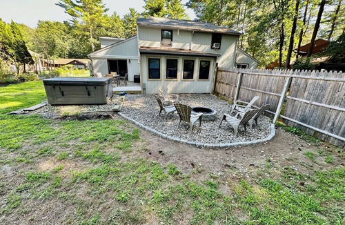 Malta House | Enchanted Forest Stay – A Cozy 3-Bedroom Townhome in Ballston Spa!