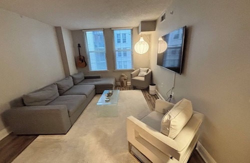 Chinatown Apartment | Exceptional Location - Downtown DC, Walk to Shops, Rooftop Pool, Jacuzzi, Gym